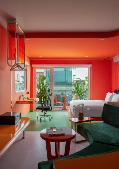 Apartamento con balcón — The RetroMetro Suites by CIRCADIAN